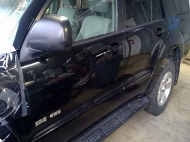 2005 TOYOTA 4RUNNER, BLACK, SR5, 4.0, AT, 4WD.  Z25973